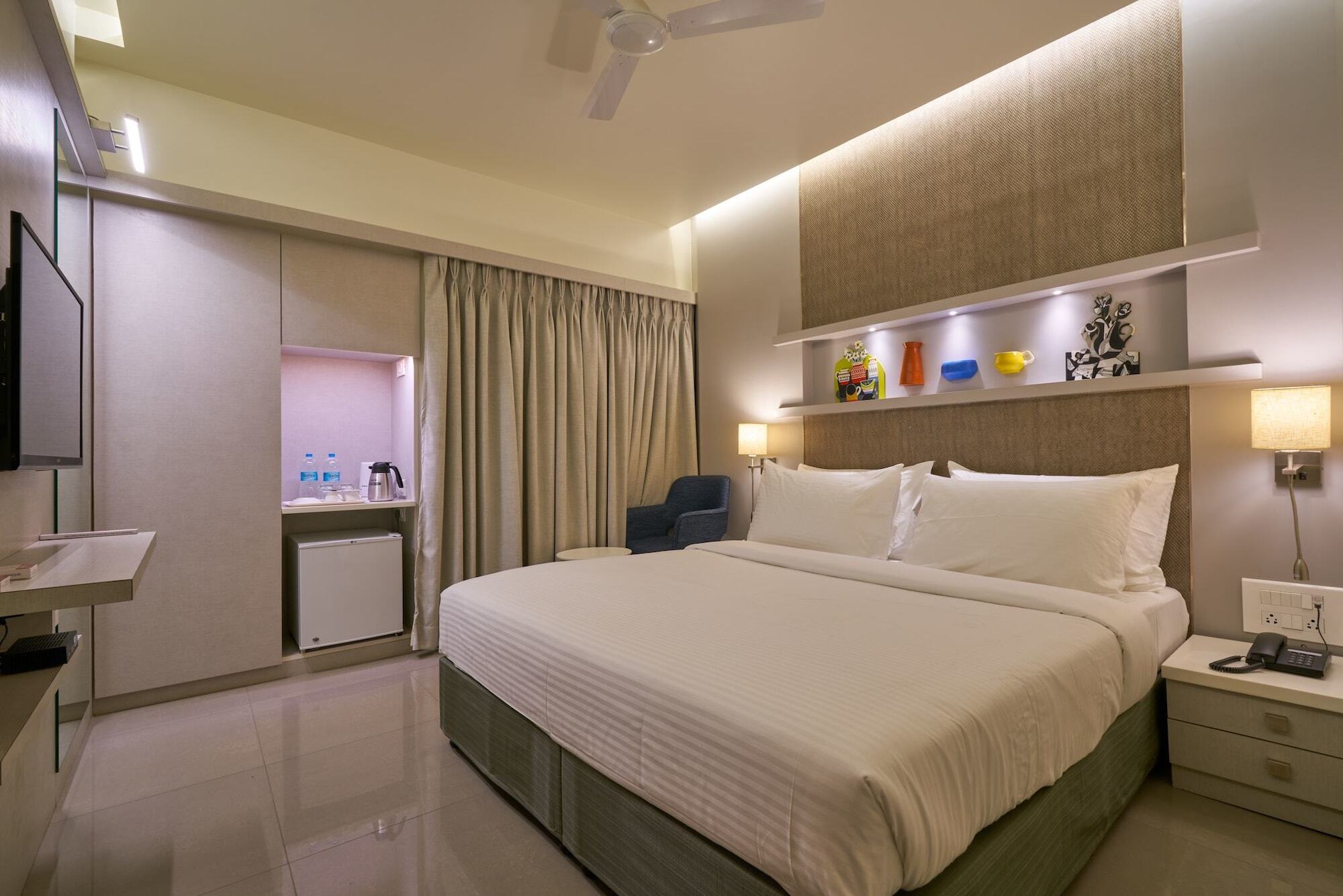 Hotel Atharv Top Rated Business Hotel In Kolhapur Eksteriør billede